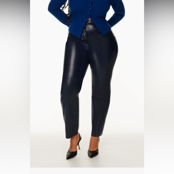 Wilfred BNWT never been worn. Size 16. Vegan leather, buttery soft. So comfy🥰 - Picture 1 of 13